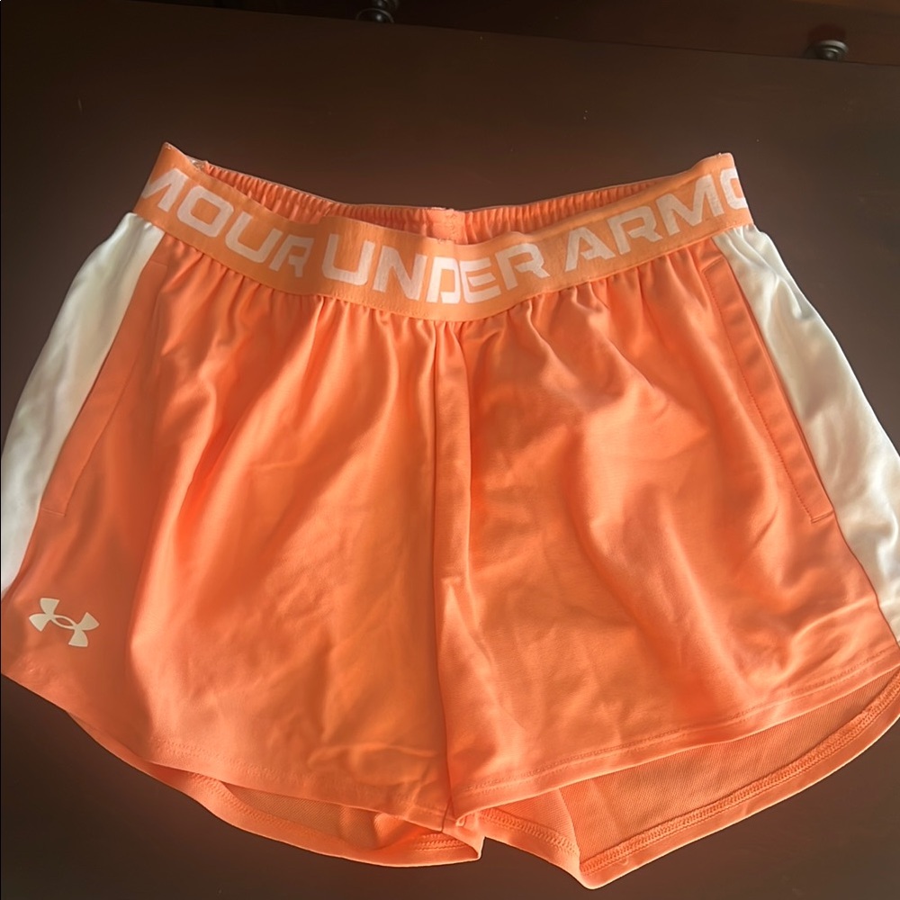 Never Worn Under Armour Orange and White Athletic Shorts Lightweight Performance